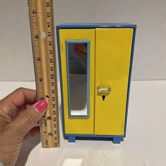 VTG Metal Blue Realistic Doll’s Closet School Locker Storage Barbiecore 6.5X3.5" - Picture 2 of 10